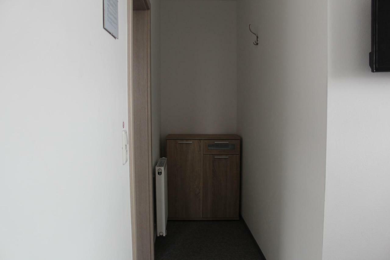 Neumann Zimmervermietung Lohne  Buitenkant foto