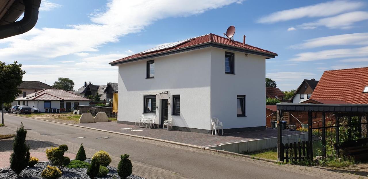 Neumann Zimmervermietung Lohne  Buitenkant foto